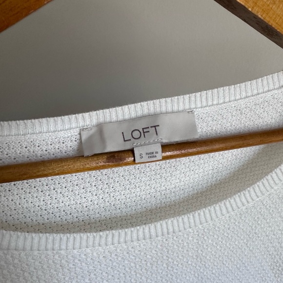 Loft flounce sweater navy blue size small - Picture 3 of 4